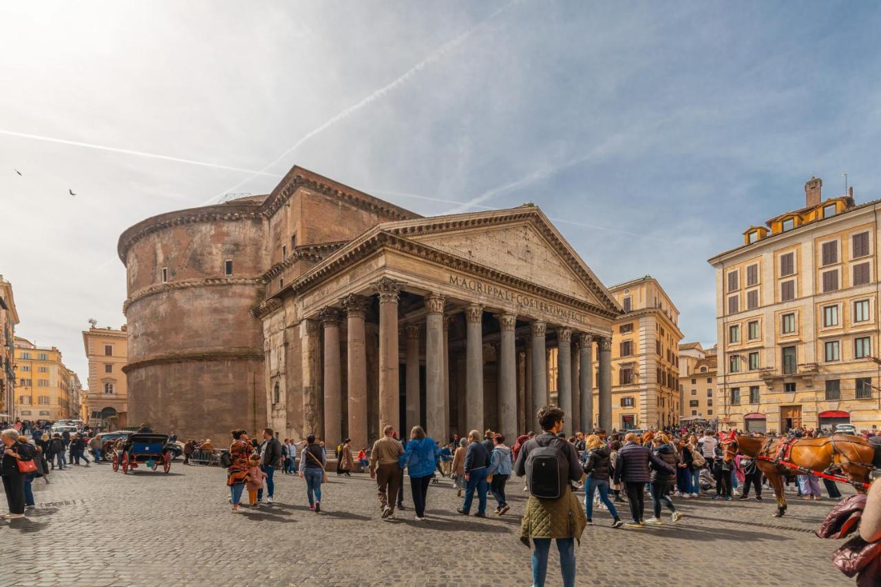 Lovely Nest By The Pantheon Рим Екстериор снимка